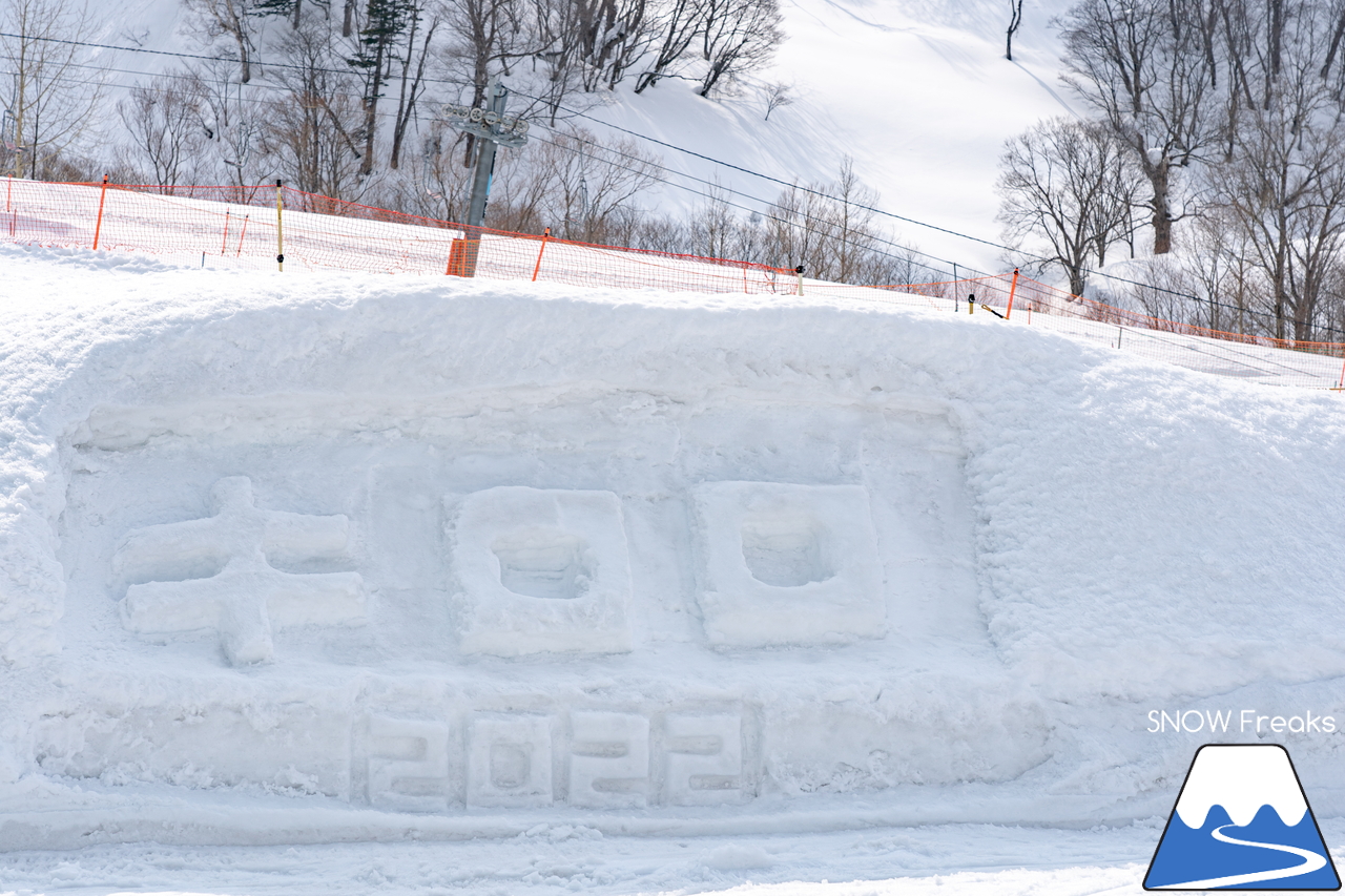 キロロリゾート｜まだまだ山頂は積雪４ｍ超！楽しい春スキー＆スノーボードシーズン到来です(^^)v